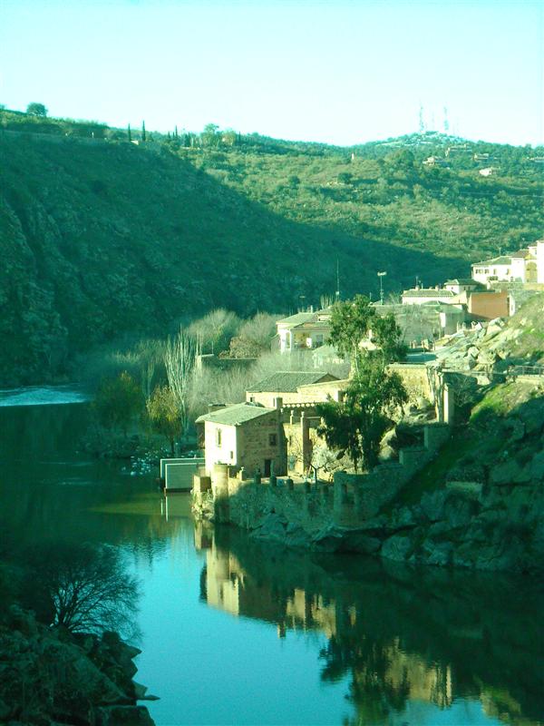 Toledo by the river